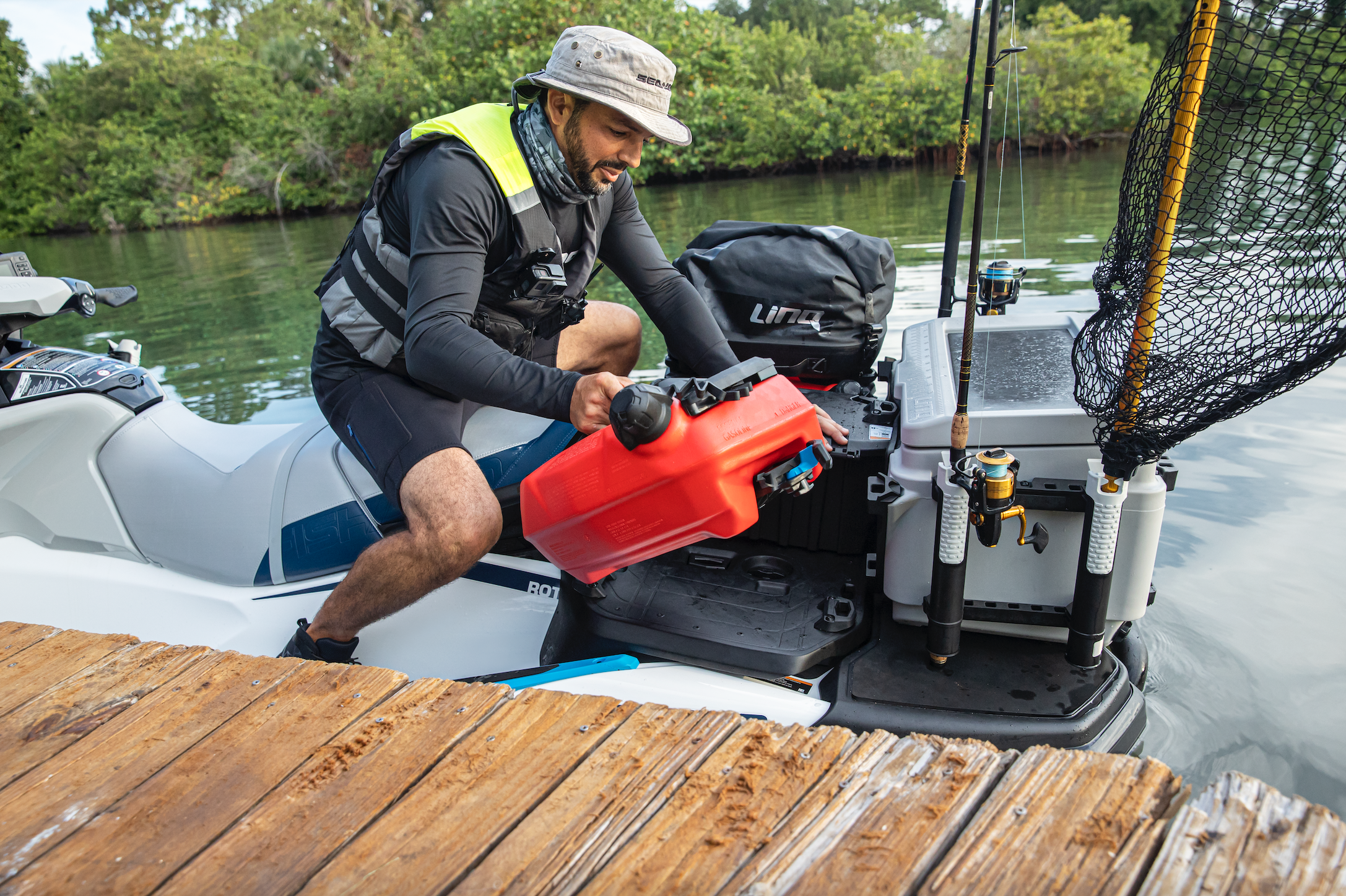 OUR MUST-HAVE ACCESSORIES FOR ANY SEA-DOO OWNER